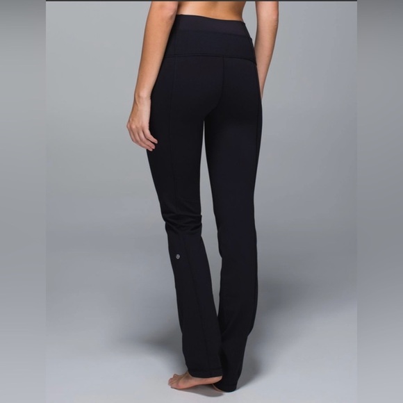 Lululemon Straight-Up Pant *Full-On Luon - Black - 4 - Picture 1 of 9